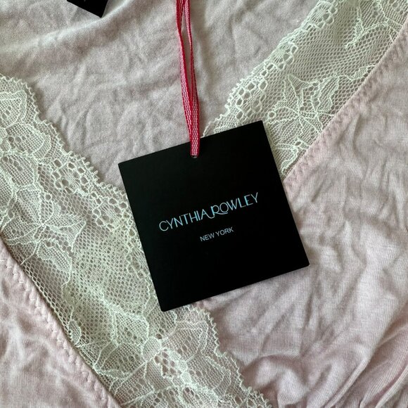 Y2K 2000's Womens Size Small Lace-Trimmed Blush Pink Long Sleeve V-Neck Cute Top - Picture 3 of 8